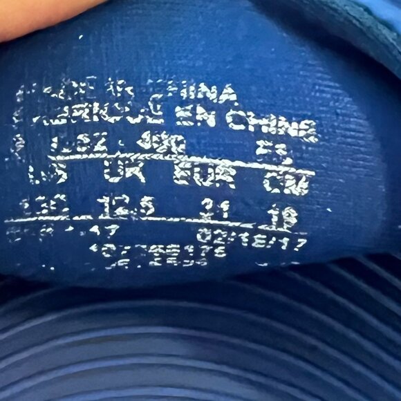 Nike Boys Size 12 - Picture 5 of 5